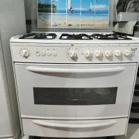 گاز فردار درحد نو تمیز سالم