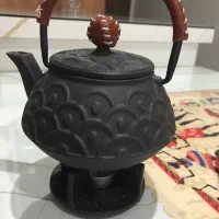 قوری چدن کاملا نو بدون جعبه