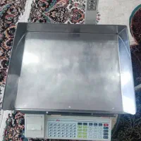 ترازو محک 5 صفر در حد نو