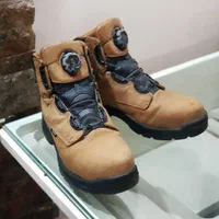 2 جفت بوت ردوینگ Redwing nسایز 43 / 44