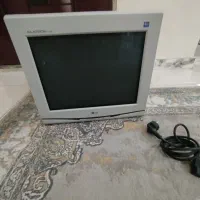 مانیتور الجی سالم