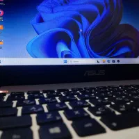 لپ تاپ درحد صفر با هاردSSD 500 سامسونگ...