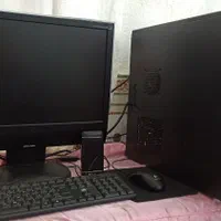 کامپیوتر رو میزی