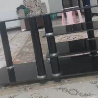 میز تلویزیون شیشه ای
