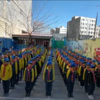 نظافت چی مدرسه