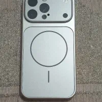 قاب طرح آیفون ۱۷