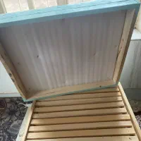 کندوی خالی همراه با قاب