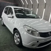 رنوساندرو اتومات مدل96کارکرد 110هزارتا بدون رنگ|خودرو سواری و وانت|تهران, مهران (سیدخندان)|دیوار