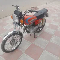 موتور سیکلت. هندا ۱۲۵