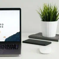 خدمات کامپیوتری در محل(سریع، مطمئن، بدون دردسر)