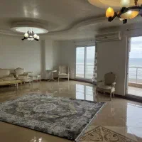 ۱۴۰ متری / ویو بی نظیر دریا / عالی و خوش نقشه