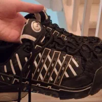 کفش ویکو اصل سایز 40