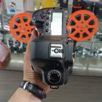 5D mark ii body|دوربین عکاسی و فیلم‌برداری|تهران, فردوسی|دیوار