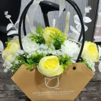 گلهای زیبای ماندگار و شیک|گل مصنوعی|نجف‌آباد, امیرآباد|دیوار