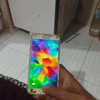سامسونگ Galaxy S5 با حافظهٔ ۱۶ گیگابایت