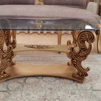 میز وسط تک