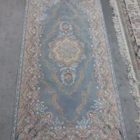 فرش ۱۲۰۰ شانه تبریز  و یک عدد قالی راه رویی