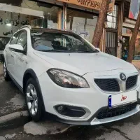 برلیانس کراس اتوماتیک 1650cc، مدل ۱۳۹۷