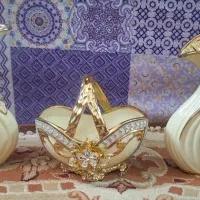 گلدان و شکلات خوری سرامیکی|صنایع دستی و سایر لوازم تزئینی|برخوار, |دیوار