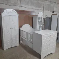 تخت سیسمونی (انبارگردانی هست)|تخت و صندلی بچه|تهران, نعمت‌آباد|دیوار