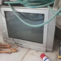 تلویزیون قدیمی|تلویزیون و پروژکتور|یزد, |دیوار