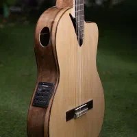 گیتار سوپرلاکچری Accent مخصوص سبک پاپ