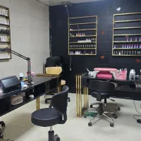 اجاره لاین های زیبایی در محدوده میدان مرکزی|خدمات آرایشگری و زیبایی|کرمانشاه, |دیوار