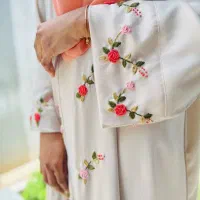 گلدوزی های بسیار زیبا و جذاب روی انواع لباس|لباس|شیراز, اصلاح‌نژاد|دیوار