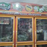 یخچال ۶ در درحد نو کم کار