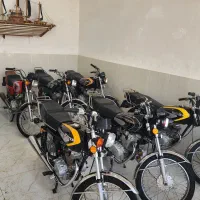 موتورسیکلت سالم و تمیز