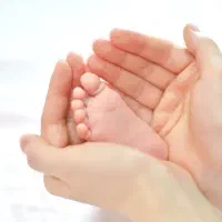استخدام پرستار خانم برای کودک