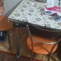 میز غذاخوری