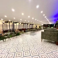 استخدام نگهبان شب در رستوران معتبر