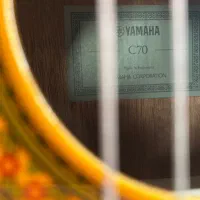 گیتار یاماها c70 نو|گیتار، بیس، امپلیفایر|قوچان, |دیوار