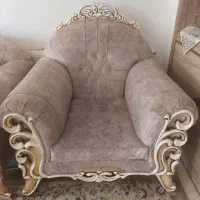 مبلمان نیمه سلطنتی