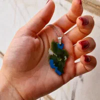 گردنبند اویز  یشم  میناکاری نقشه ایران با زنجیر