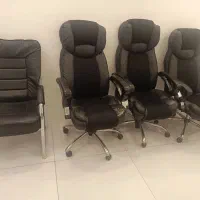 فروش فوری میزو صندلی اداری تمیز|مبلمان اداری|مشهد, ابوذر|دیوار