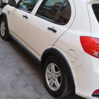 کوییک R مدل 1401سفید قرمز بی رنگ پلمپ|خودرو سواری و وانت|نسیم‌شهر, |دیوار