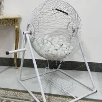 گردونه قرعه کشی باتوپ داخلش