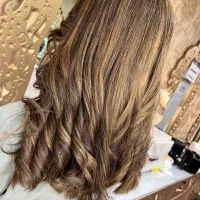 خدمات ناخن و رنگ و مش و اکستنشن مژه،کوتاهی مو|خدمات آرایشگری و زیبایی|تهران, دهقان|دیوار