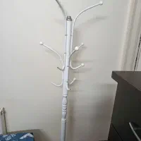 چوب لباسی فلزی تمیز