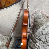 ویولن ۲/۴ هنرجویی سالم خوش صدا|ویولن|پاکدشت, پاکدشت (مامازند)|دیوار