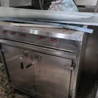 مقداری لوازم رستوران