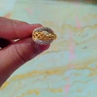 طلا و جواهرات