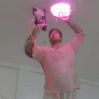 گچکاری. خورده کاری.چسباندن ابزارهای پیش ساخته