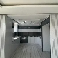 آپارتمان نوساز ۲طرف نور تک واحدی ۱۱۷متر خ رباط اول