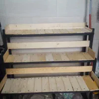 استند چوبی