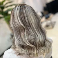 جشنواره ویژه خدمات تخصصی رنگ و لایت