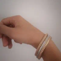 النگو طلا روس