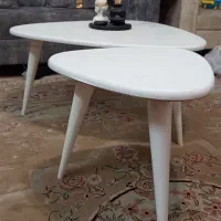 یک عدد میز بزرگ